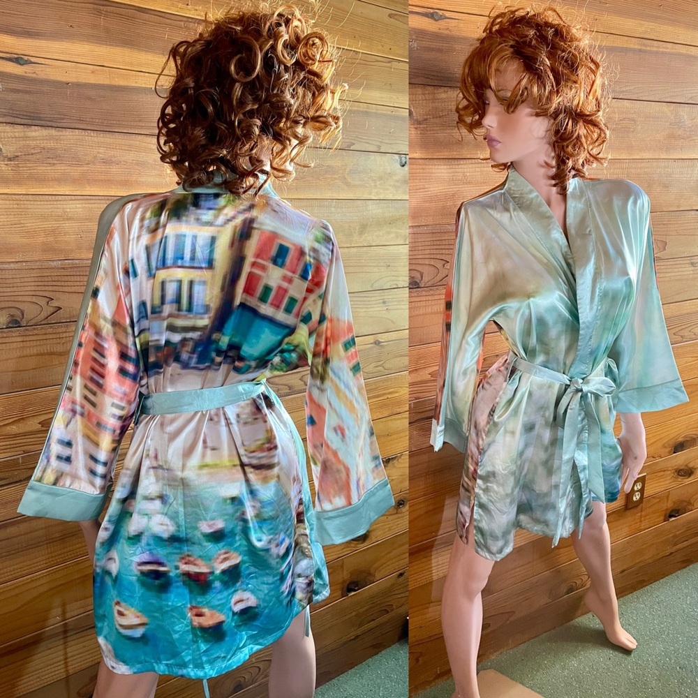 Abstract PORTOFINO Italy Print Wearable Art KIMONO Size Medium NWOT